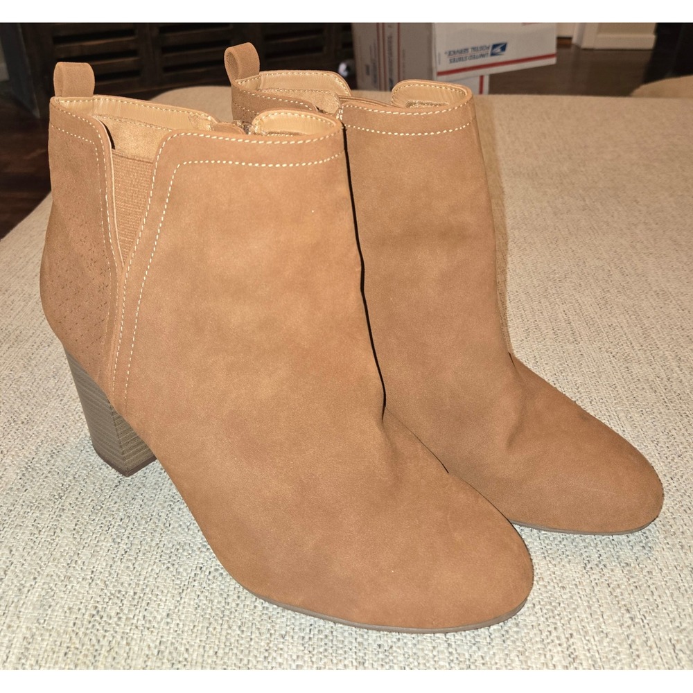 Torrid Womens 11.5 W Cognac Faux Suede Perforated Block Heel Ankle Boots